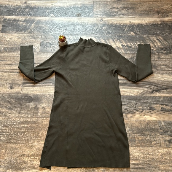 NWOT Cable & Gauge Mock Neck Tunic Sweater - Picture 6 of 9